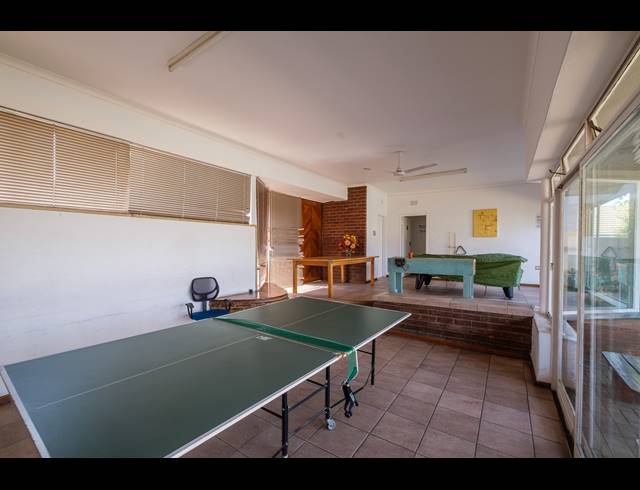 2 BEDROOM TOWNHOUSE FOR SALE IN NORTHWOLD